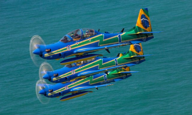 Esquadrilha da Fumaça em Balneário Camboriú