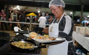 Festa da Tainha Estaleiro BC