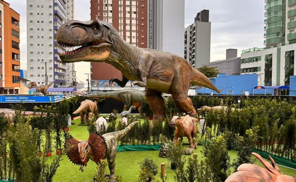 Aventura Jurássica BC