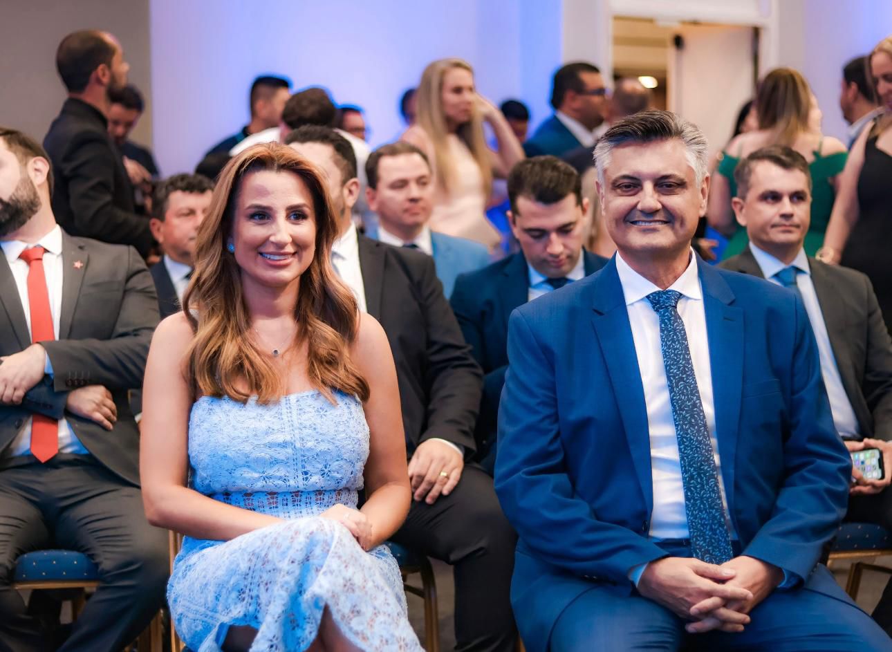 prefeita juliana pavan e nilson probst