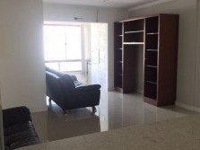 Apartamento À Venda Balneário Camboriú - 2 Quartos (sendo 1 suíte) + 1 Vaga Privativa