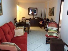 Vendo apartamento no Pioneiros com 1 suite + 1, sacada com churrasqueira e 1 vaga privativa.