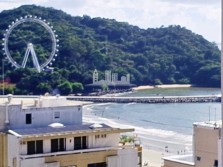 Apartamento a venda em Balneário Camboriú na quadra do mar com vista ao mar