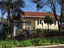 Permuto Casa no Oeste (Pinhalzinho-SC) por Imóvel em Balneário Camboriú