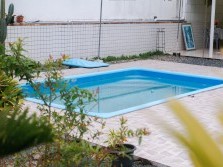 Casa até 15 pessoas com piscina, wifi e churrasqueira..