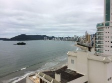 Apartamento quadra mar com vista mar, otimo preço 3 suites 2 garagens